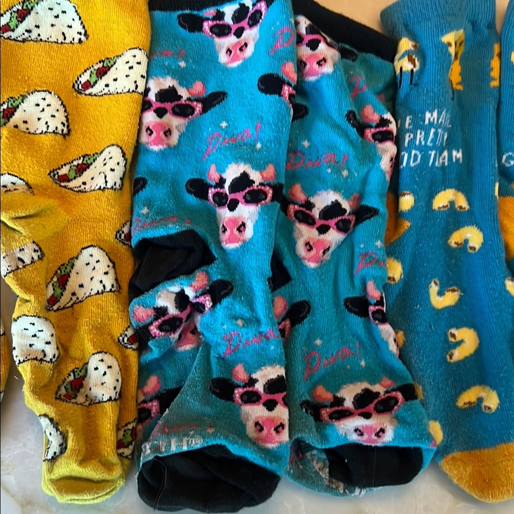 Colorful Patterned Socks Set - Picture 3 of 6